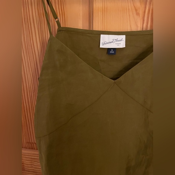 Universal Thread Olive Green Camisole Blouse - Picture 9 of 10